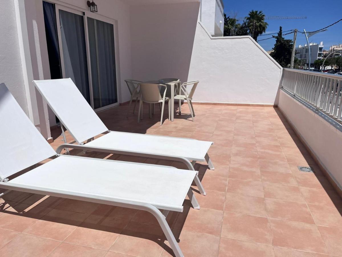 Vistamar I - Mc Apartments Ibiza Плайя-ден-Босса Екстер'єр фото